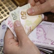 Basın İlan Kurumu borç para veriyor