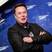 Elon Musk, dünyanın en zenginleri listesinde zirveye yerleşti