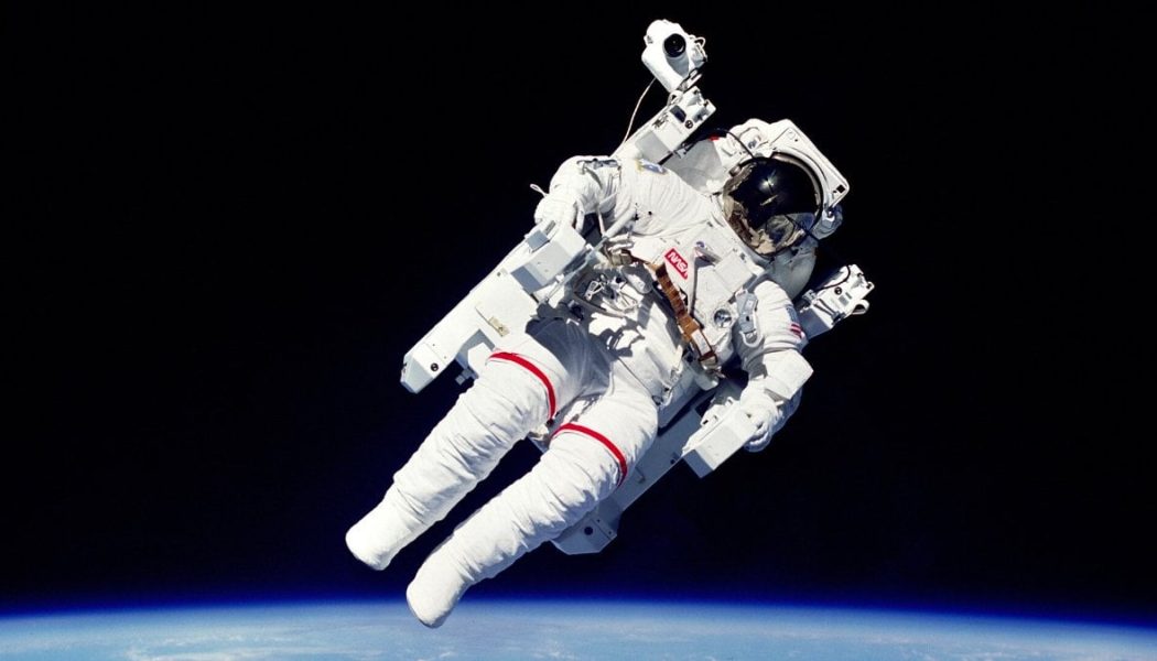 Astronotların uzay yürüyüşü görevleri süresiz ertelendi