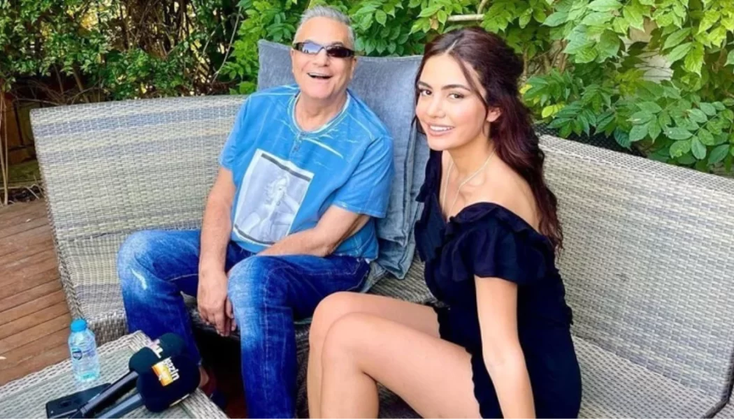 Mehmet Ali Erbil’in taciz mesajlarını ifşa eden Ece Ronay’a hapis cezası