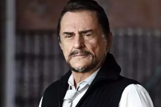 Bir dönemin efsanevi şarkıcısı Alpay son hali ile şoke etti! “Bir deri bir kemik…”