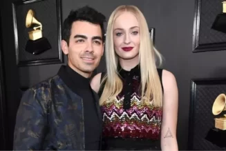 Ünlü oyuncu Sophie Turner, kocasından boşandıktan kısa süre sonra yeni ilişkisini Instagram’da duyurdu