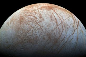 NASA, Jüpiter’in uydusu Europa’daki okyanusta “hayat” arayacak