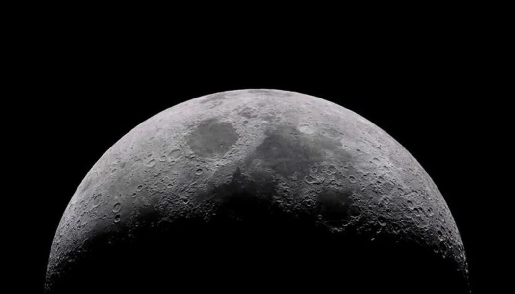 Çin, Ay’ın uzak tarafında magmatik yapı işaretleri buldu