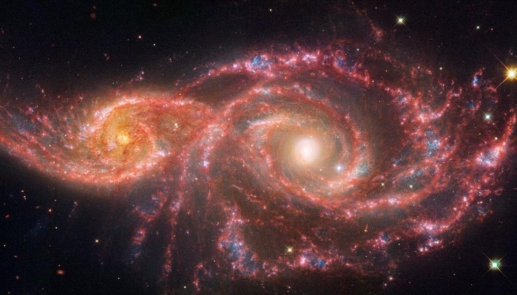 James Webb ve Hubble uzay teleskobu, ‘kanlı gözlü’ galaksileri görüntüledi