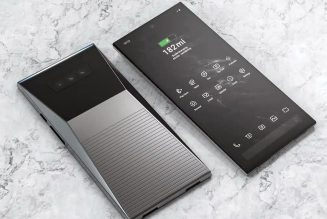 Elon Musk, Tesla markalı akıllı telefonun ne zaman geleceğini açıkladı