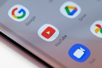 YouTube, Android ve iPhone uygulamalarında oynatma hızı kontrollerini değiştiriyor