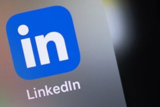 Microsoft’a ait LinkedIn, DM’lerinizi sessizce yapay zekayı eğitmek için kullanıyor