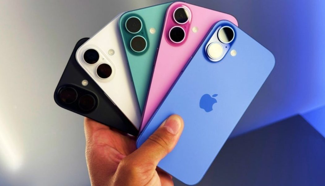 Yapay zekalı Siri 2026’ya ertelendi