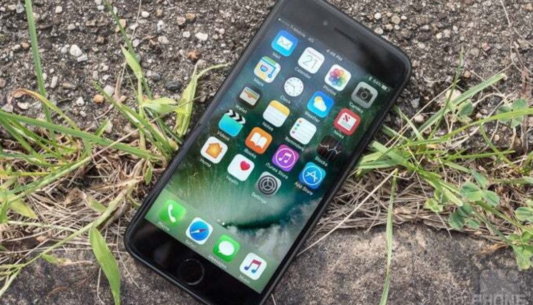 Bazı iPhone 7 sahipleri Apple’dan tazminat almaya hak kazandı