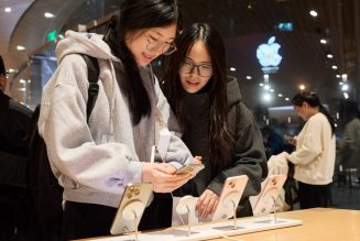 Artan gerginlikler iPhone’u Çin pazarında daha fazla riske sokuyor