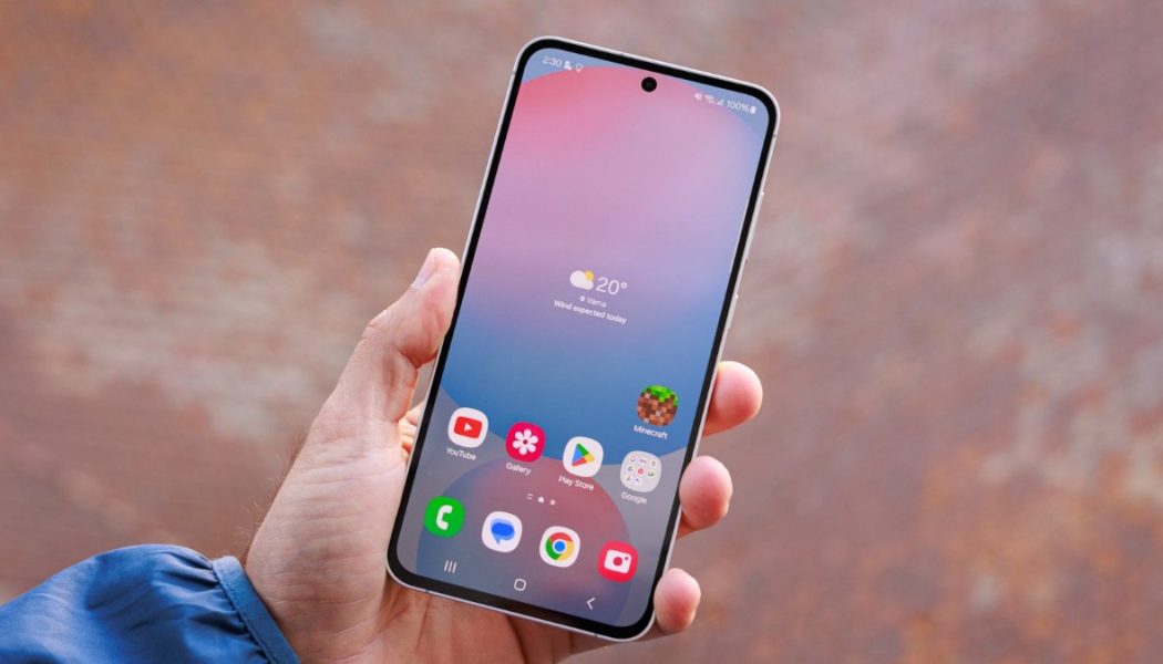 Samsung kullanıcıları için kötü haber: One UI 7 güncellemesi gecikecek