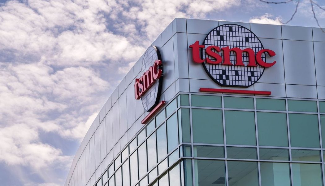 Dünyanın en büyük çip üreticisi TSMC, ABD’ye 100 milyar dolar yatırım yapacak